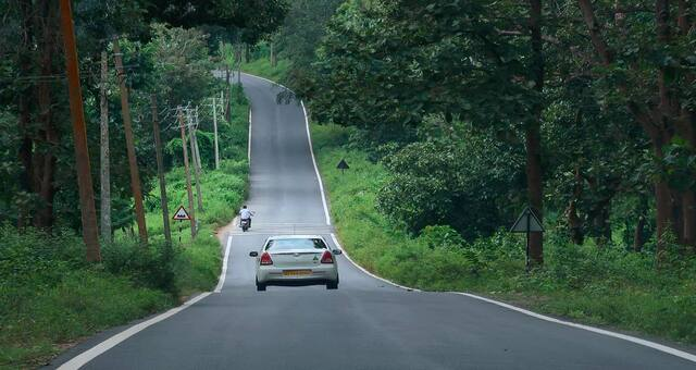 Bangalore to Wayanad car rental.cabsrental.in