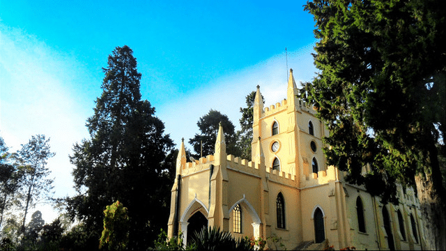St Stephens Church - Ooty Hills Station Darshan Cab - Ooty Local Sightseeing Cabs.cabsrental.in
