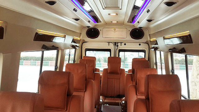 Best top 10 12 Seater Rental Service with driver near me.cabsrental.in